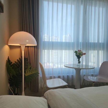 Daegu Star B&B Dsr Hotel Lily Guestroom Exterior photo