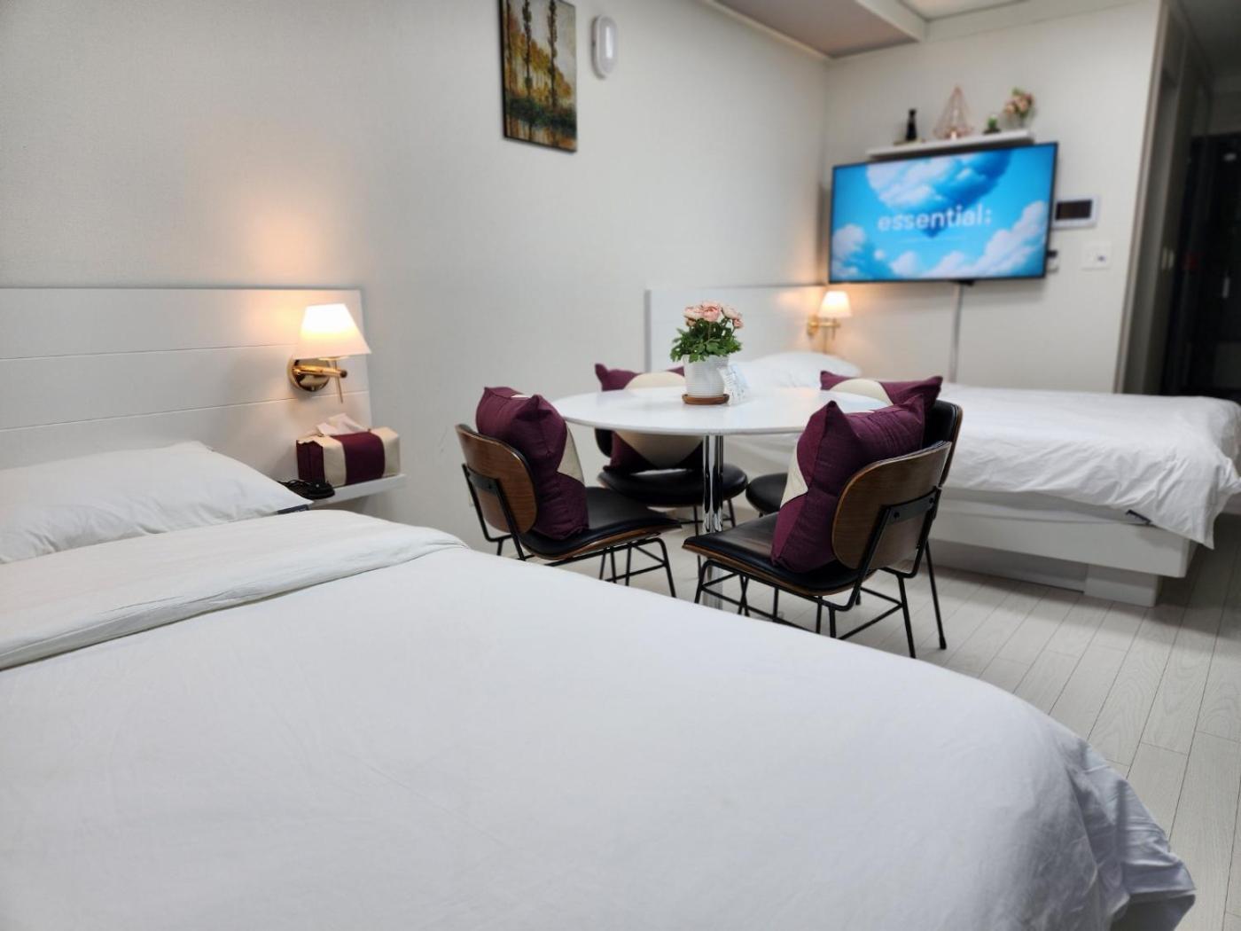 Daegu Star B&B Dsr Hotel Lily Guestroom Exterior photo