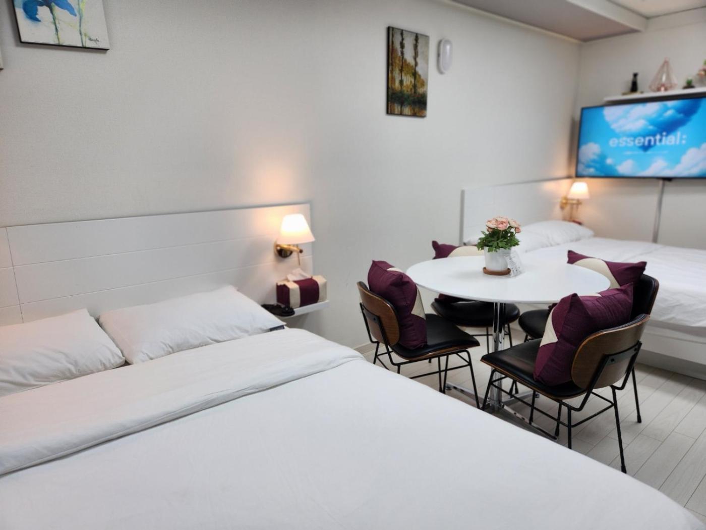 Daegu Star B&B Dsr Hotel Lily Guestroom Exterior photo