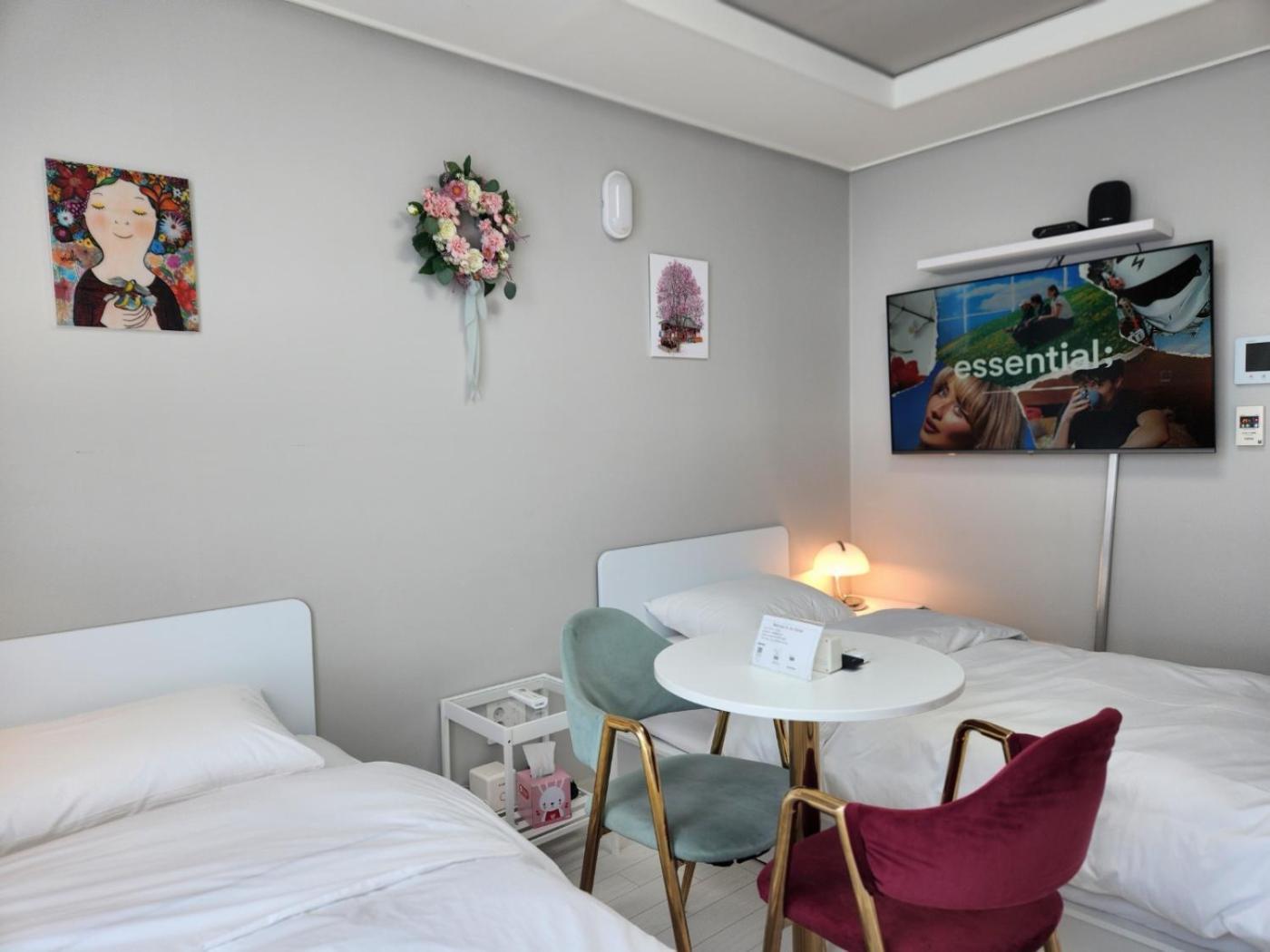 Daegu Star B&B Dsr Hotel Lily Guestroom Exterior photo